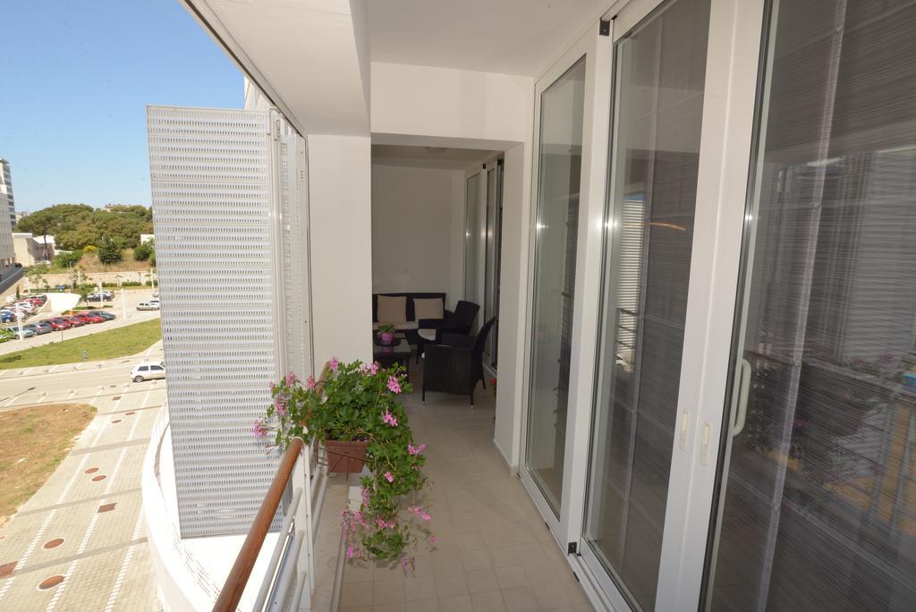 Base Bridge Apartment - Zadar City Centre - Free Parking Exterior foto